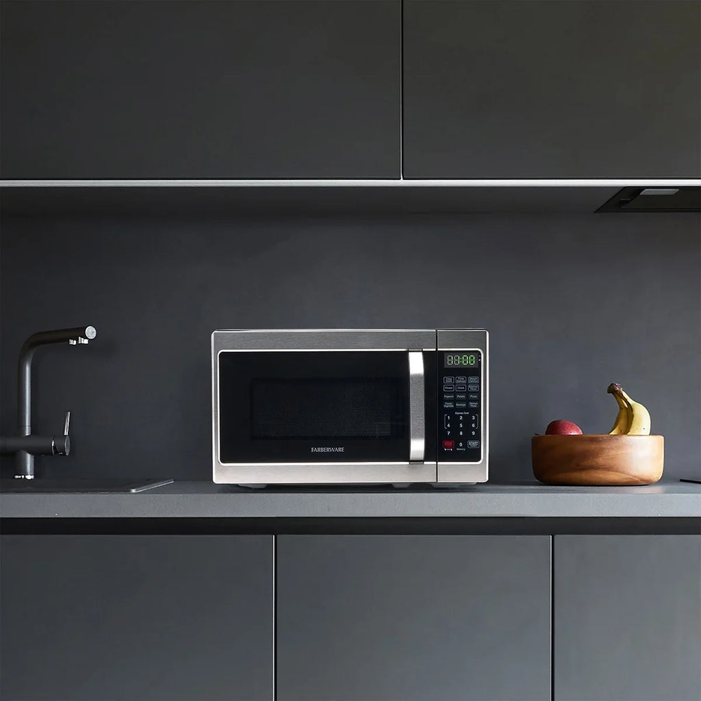 Farberware 1.1 Cu. Ft. 1000-Watt Compact Microwave Oven, Black
