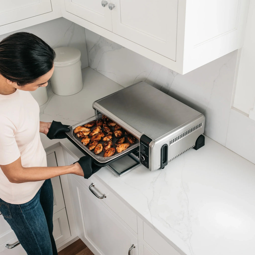 Ninja. SP101 Foodia?" 8-in-1 Digital Air Fry Oven, Flip-Away for Storage, Dehydrate, Keep Warm