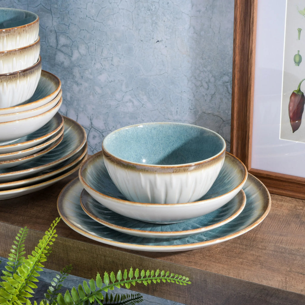 Gibson Elite Mayfair Bay 16 Piece Double Bowl Embossed Reactive Dinnerware a. Blue