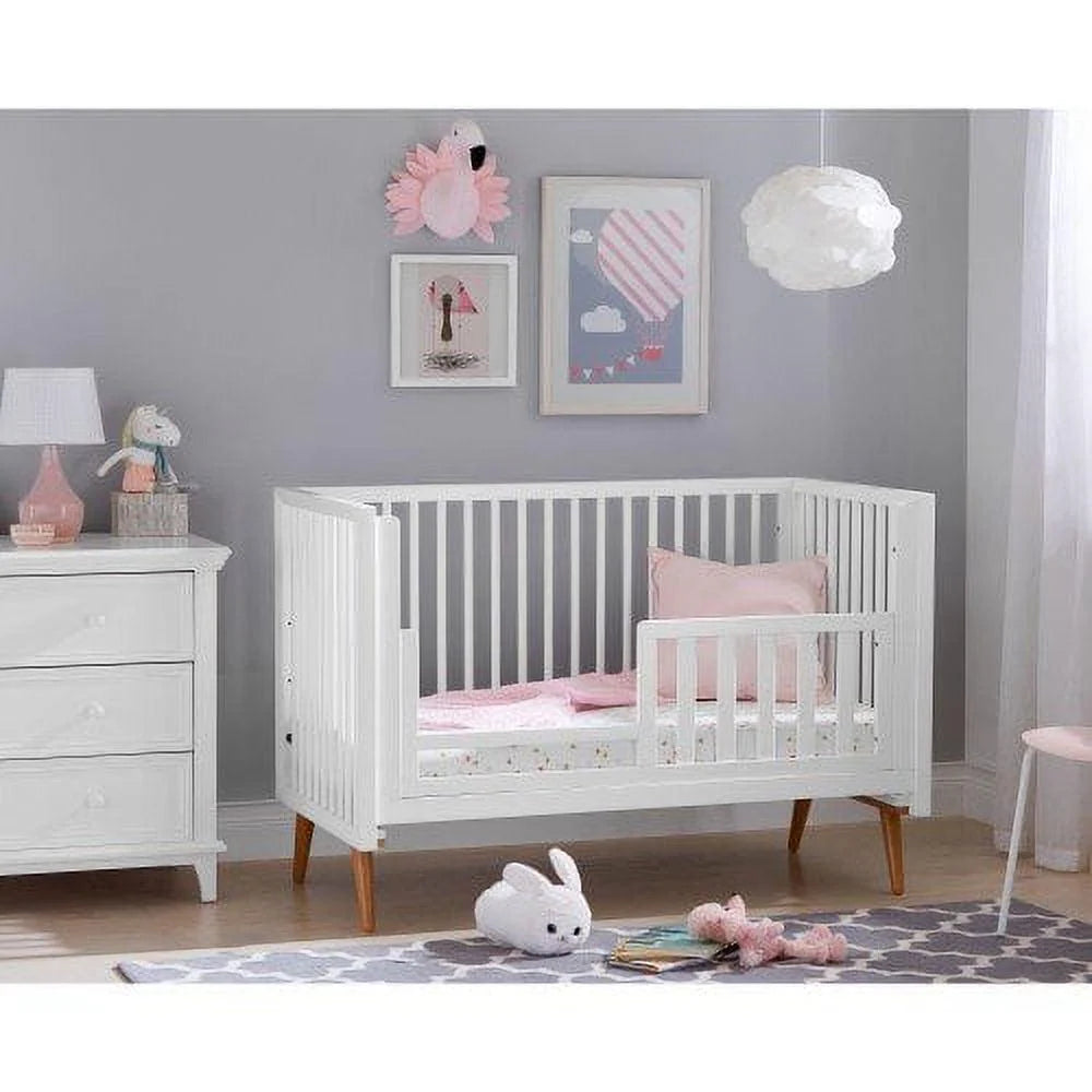 Contours Roscoe 3-in-1 Baby Crib. Toddler. Daybed. White. Unisex