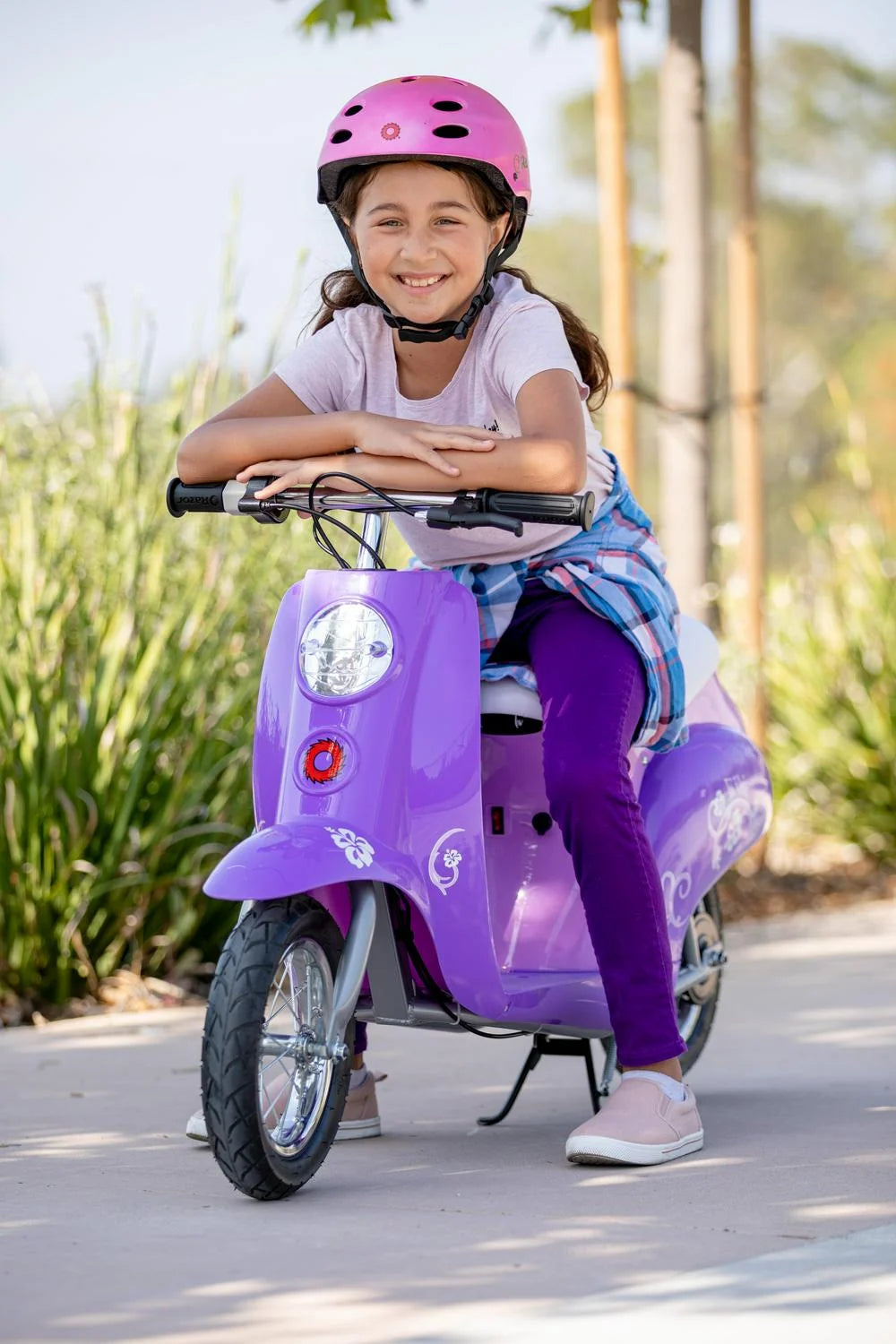 Razor Pocket Mod Miniature Euro-Style Electric Scooter - Kiki Purple. up to 15 mph. for Teen 13+