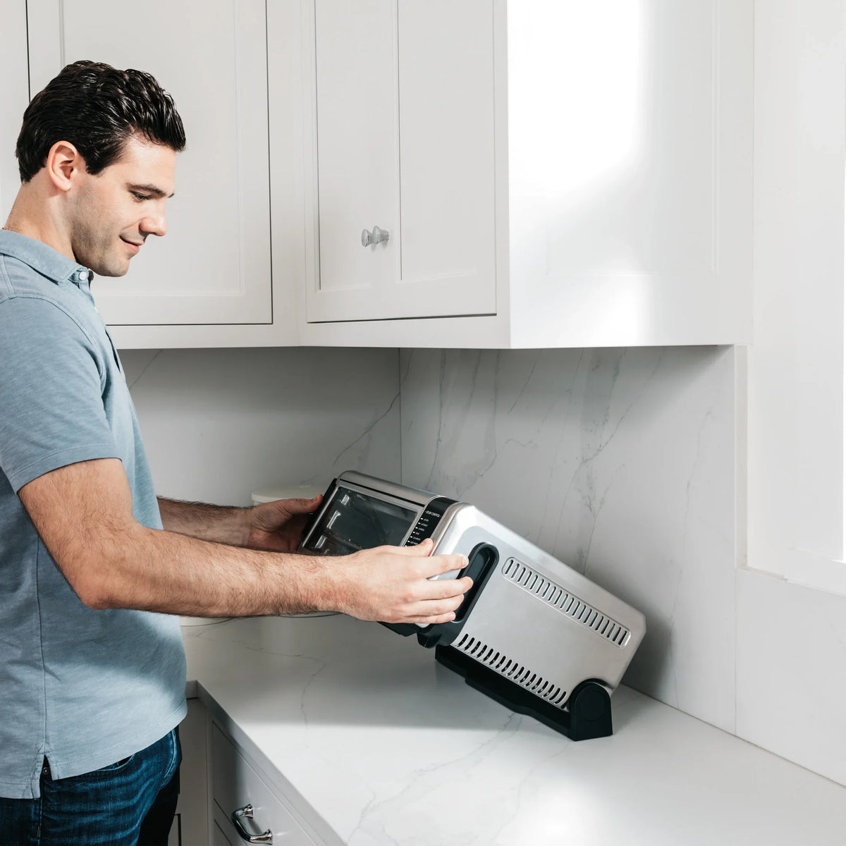 Ninja. SP101 Foodia?" 8-in-1 Digital Air Fry Oven, Flip-Away for Storage, Dehydrate, Keep Warm