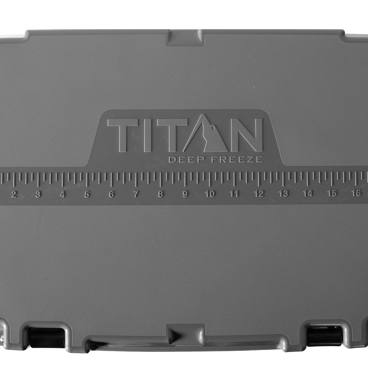 Titan by Arctic Zone™ 20 Quart/30 Can High Performance Hard Cooler - Blue