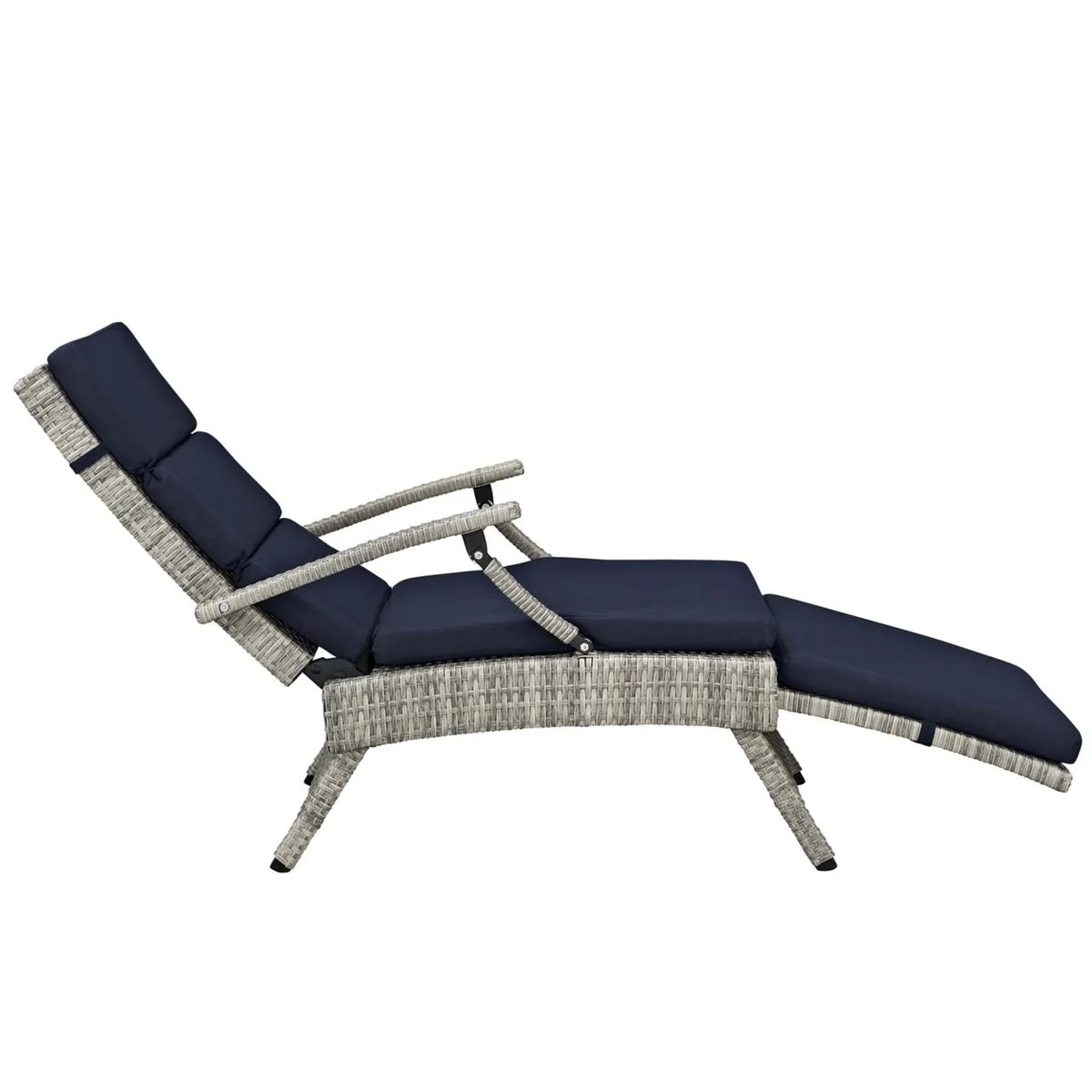 Modway Envisage Chaise Outdoor Patio Wicker Rattan Lounge Chair in Light Gray White