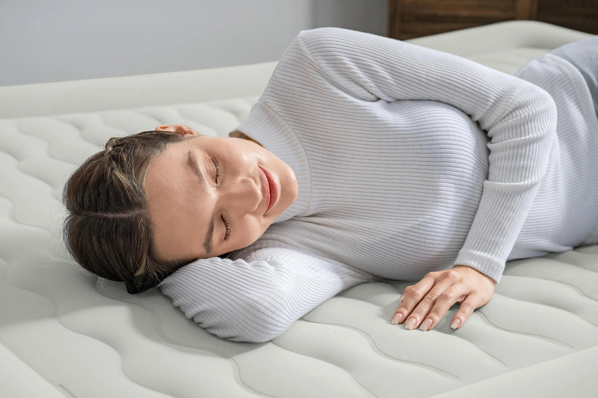 Bestway Tritech Air Mattress Queen 24" with Built-in AC Pump Included