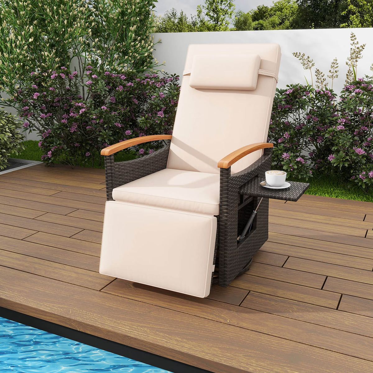 Costway Outdoor 360" Swivel Rattan Recliner Chair Patio Wicker Chaise Lounge Chair Beige