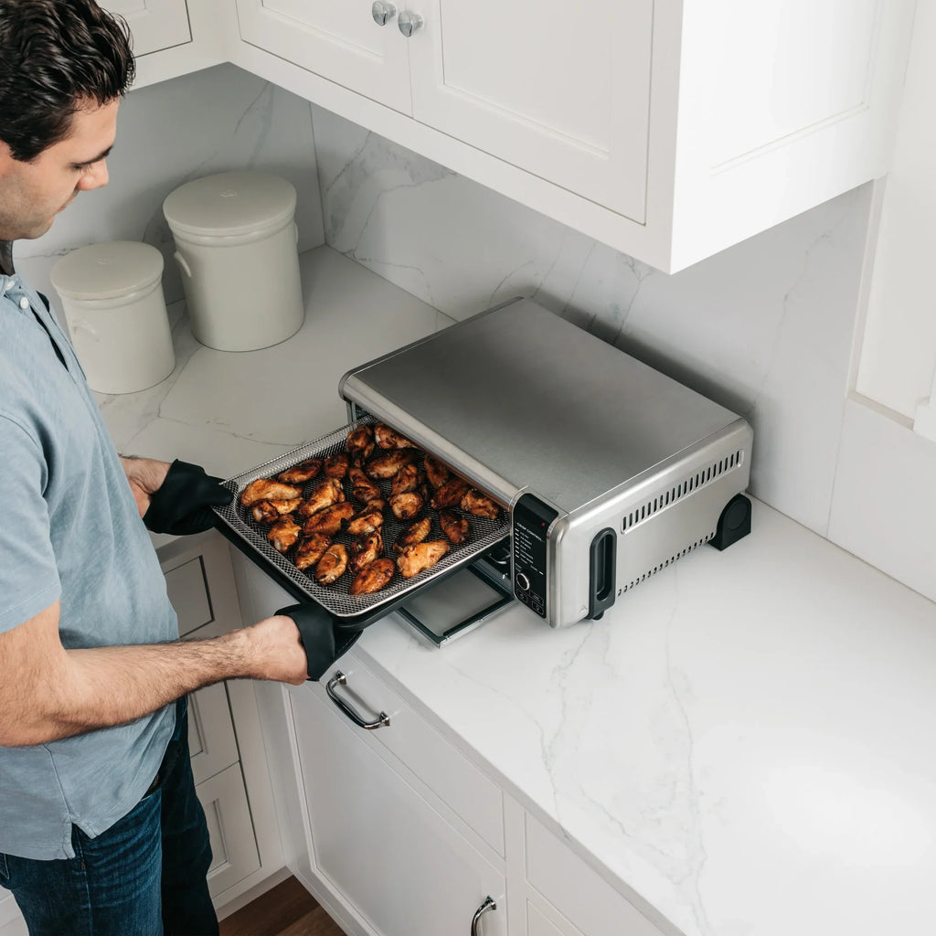 Ninja. SP101 Foodia?" 8-in-1 Digital Air Fry Oven, Flip-Away for Storage, Dehydrate, Keep Warm