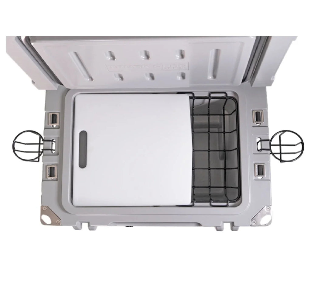 45QT TOWABLE COOLER W ACCESSORIES