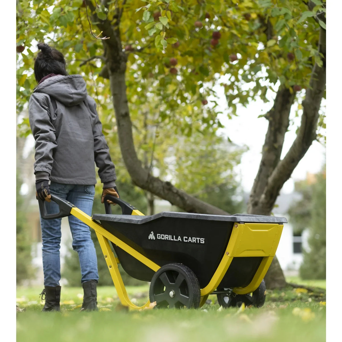 Tricam Gorilla Cart 600 lbs Gorilla & Poly Yard Cart