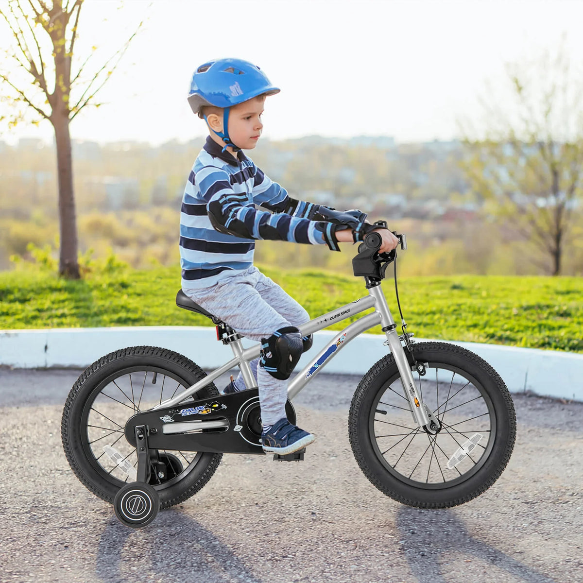 Costway 16-Inch Kid’s Bike for 4-7 Years Old with Adjustable Saddle & Anti-slip Handlebar Black