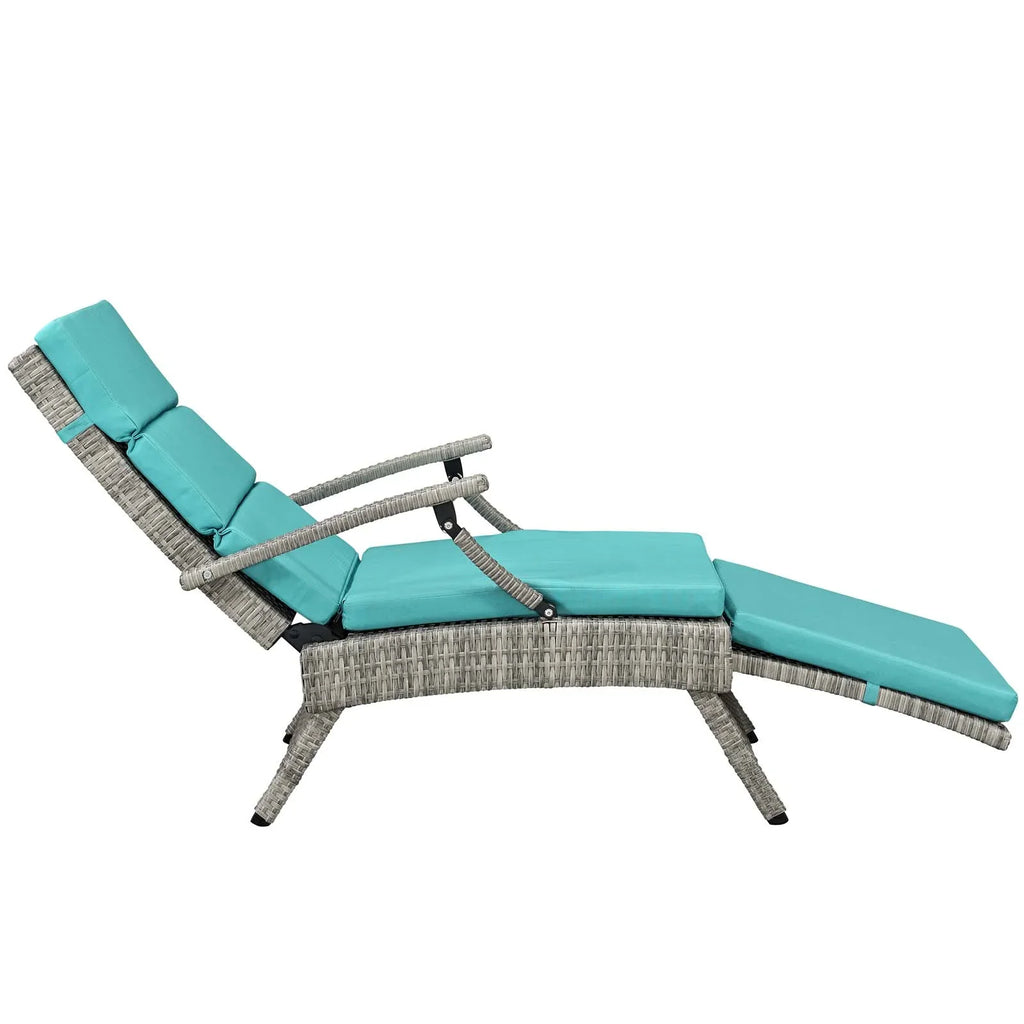 Modway Envisage Chaise Outdoor Patio Wicker Rattan Lounge Chair in Light Gray White