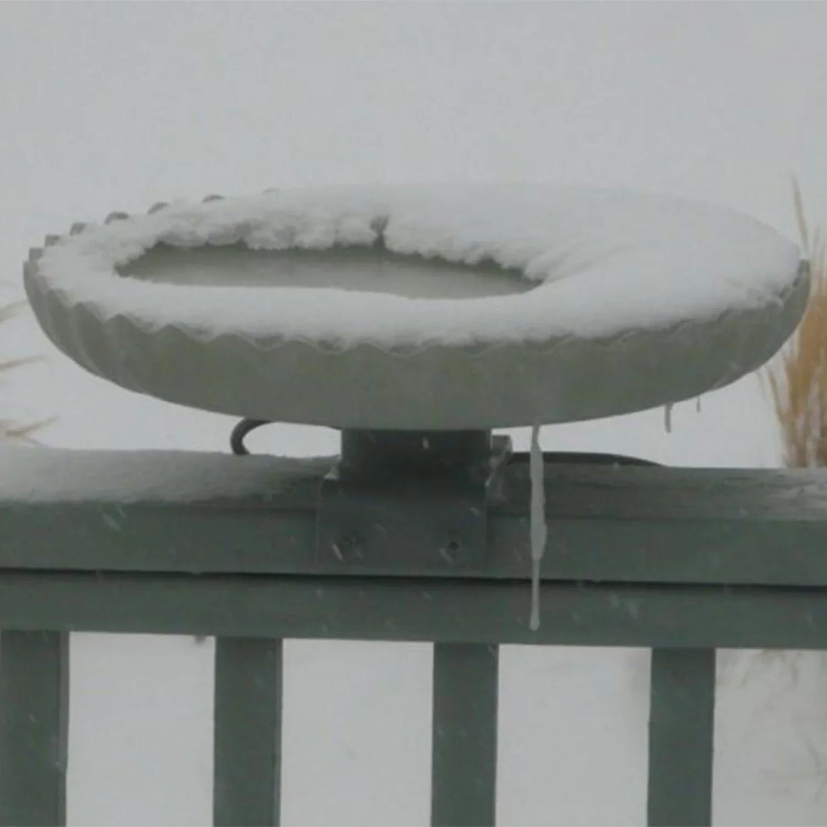 Farm Innovators Outdoor Heated Bird Bath, 120W Stone Birdbath w/ Deck Mount