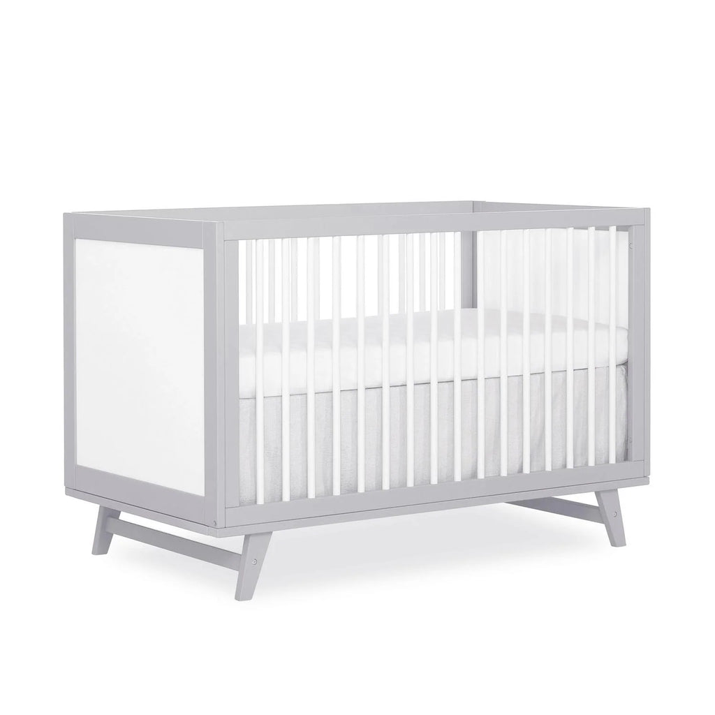 Dream On Me Carter 5-in-1 Full Size Convertible Crib. Grey and White