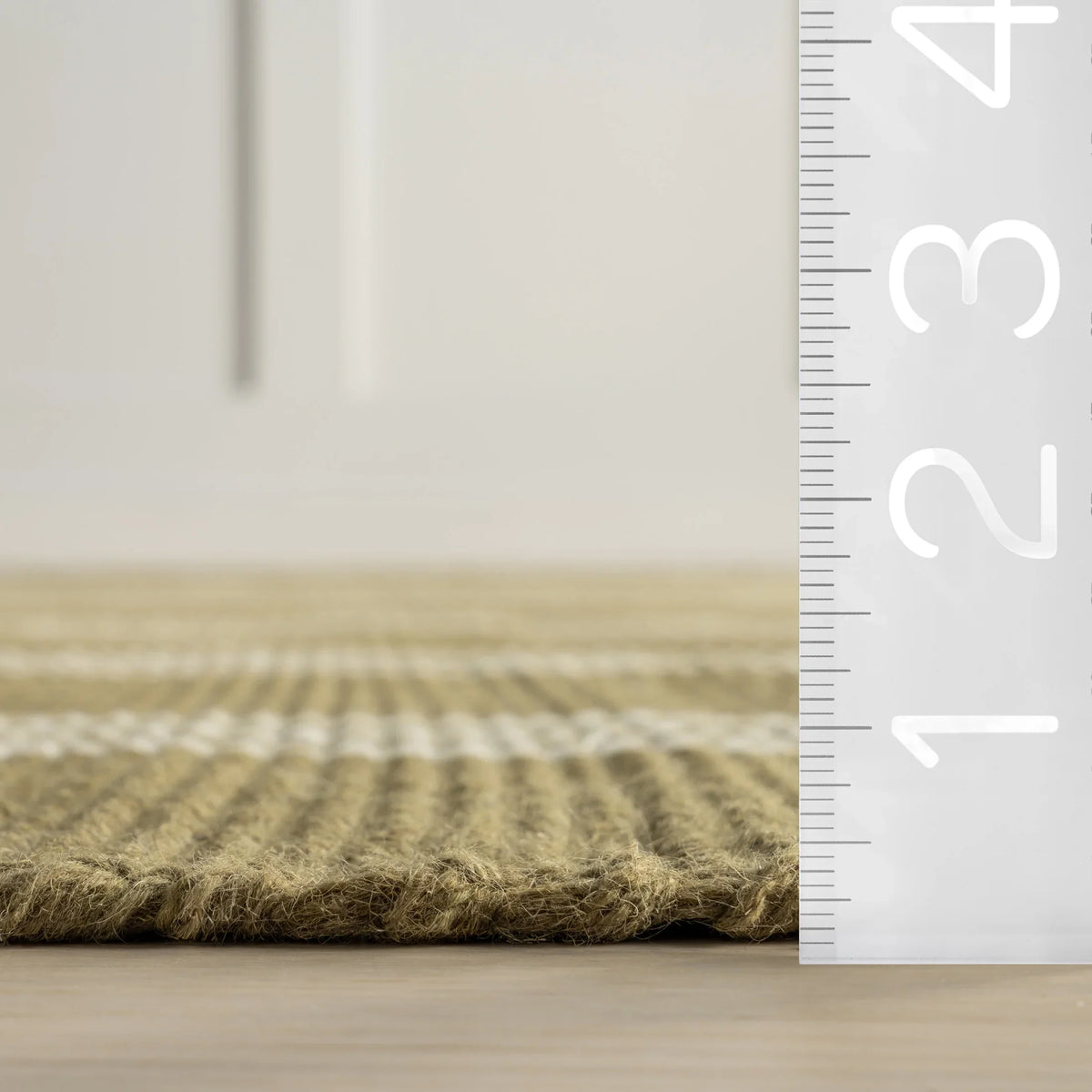 Rugs USA Hawthorn Striped Wool Area Rug, 4' x 6', Hawthorn Ivory