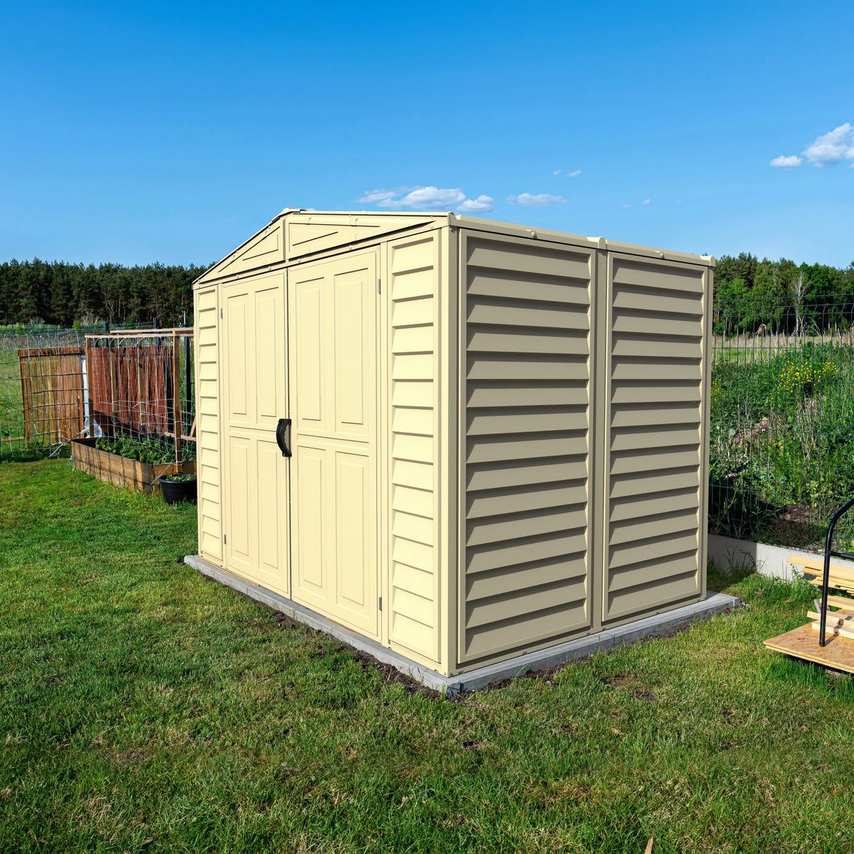 Duramax 8ft x 5.5ft Duramate Vinyl Shed with Foundation