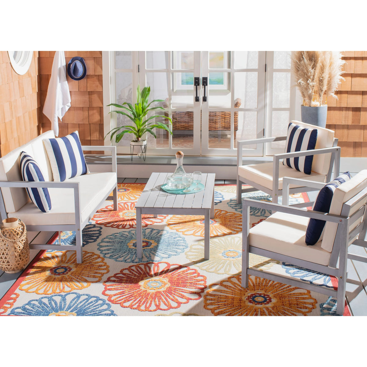 Safavieh Montez 4 Piece Outdoor Set with Accent Pillows
