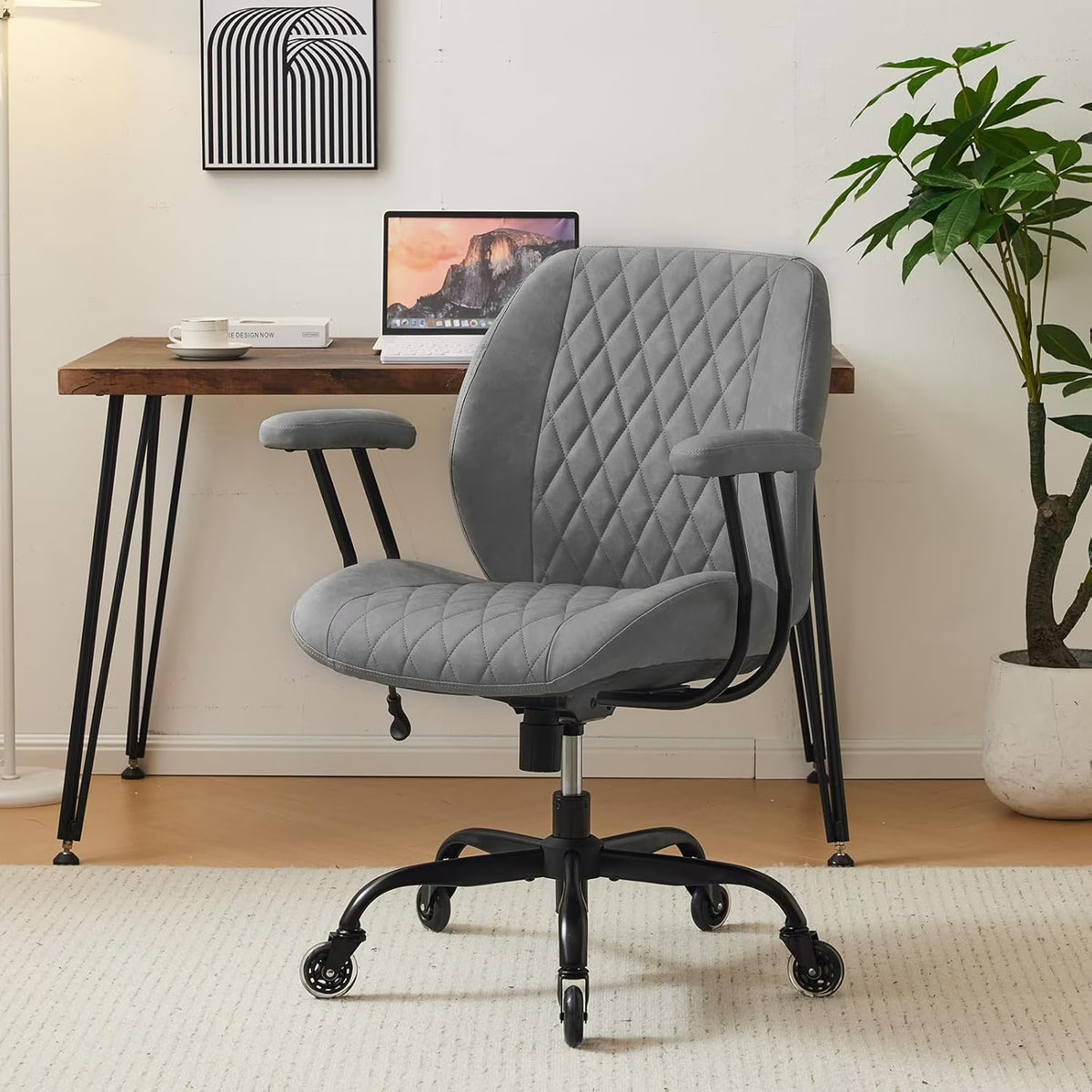 QW Home Office Desk Chair Office Rubber Casters Ergonomic Computer Chair with Lumbar Support Adjustable Height Rolling Swivel Executive Task Armrests Chair. Brown Leather
