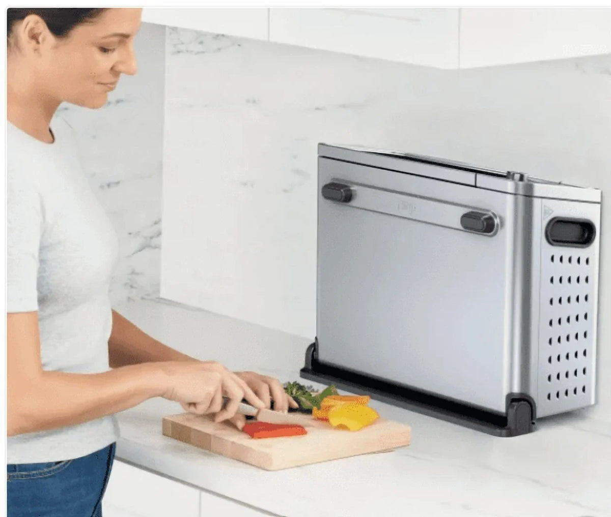 New Ninja Flip 10-in-1 Toaster Oven & Air Fryer with Added Broil Rack