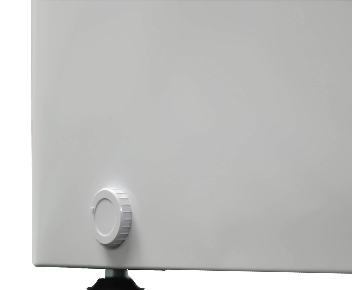 Danby 5.5 cu. ft. Chest Freezer in White