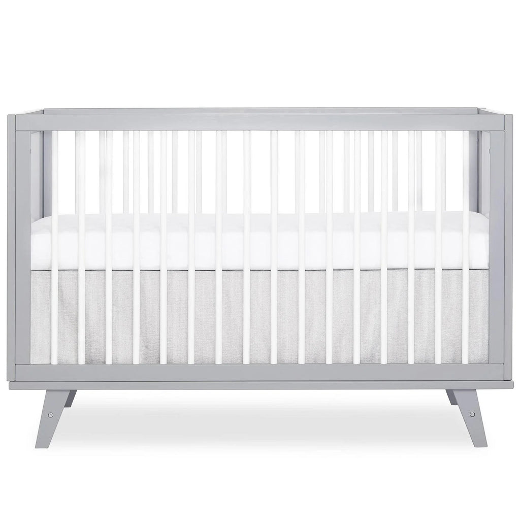 Dream On Me Carter 5-in-1 Full Size Convertible Crib. Grey and White