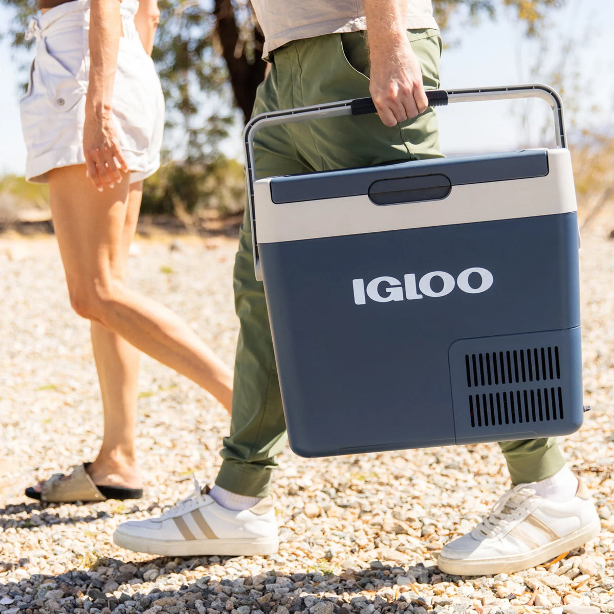 Igloo ICF 18 Active Electric Cooler Cooler, Rugged Blue