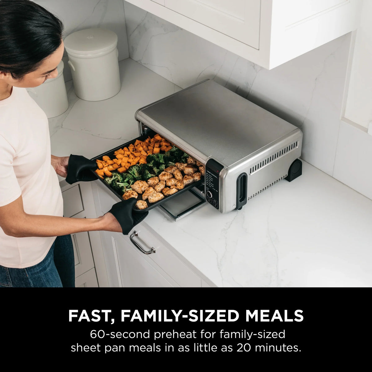 Ninja. SP101 Foodia?" 8-in-1 Digital Air Fry Oven, Flip-Away for Storage, Dehydrate, Keep Warm