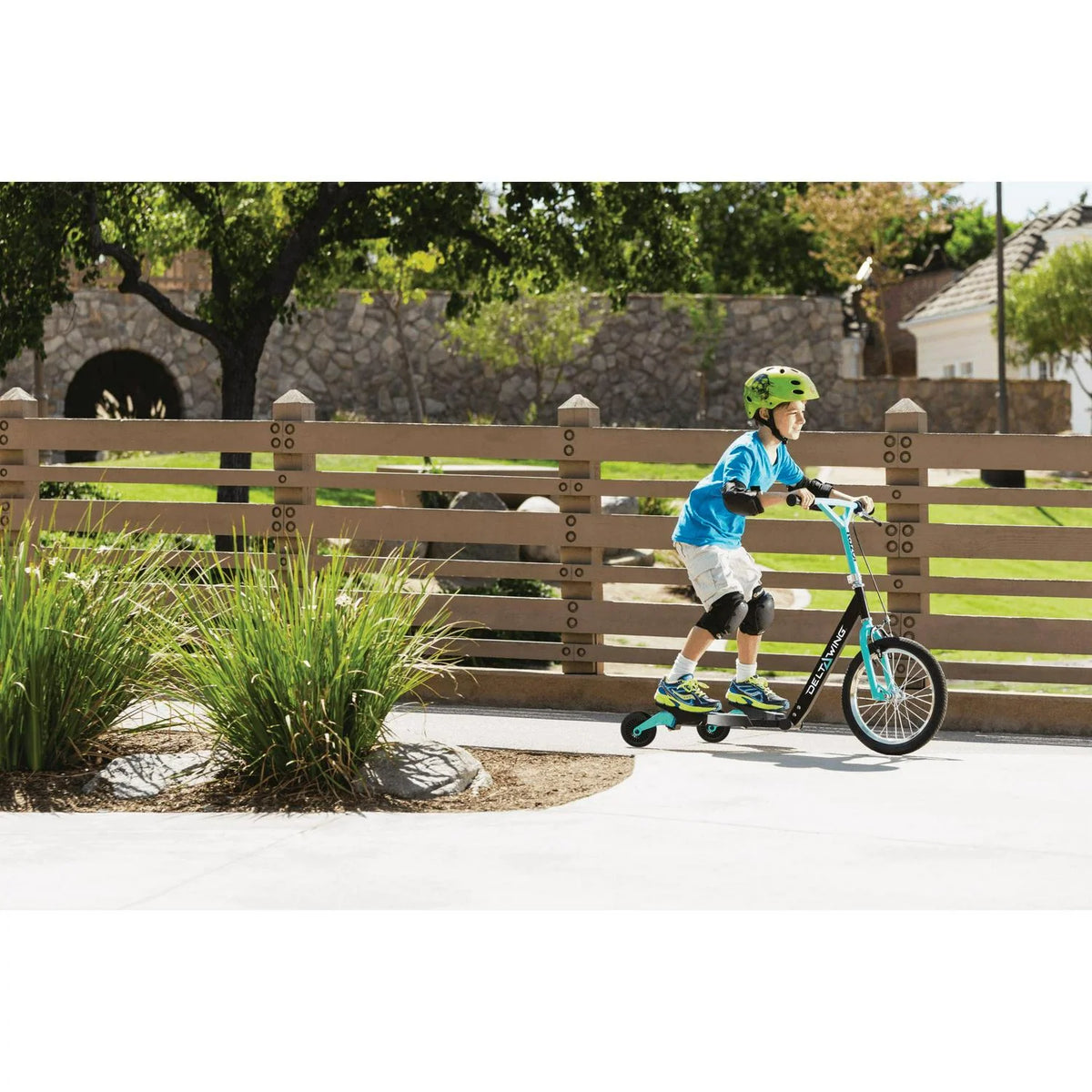 Razor Teal 3-Wheel Drifting Delta Wing Scooter- Ages 6+
