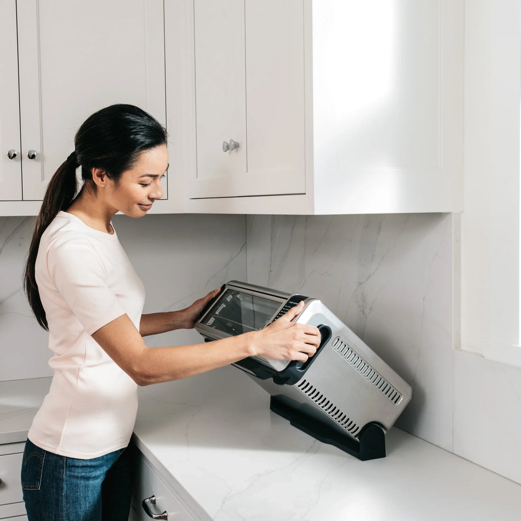 Ninja. SP101 Foodia?" 8-in-1 Digital Air Fry Oven, Flip-Away for Storage, Dehydrate, Keep Warm